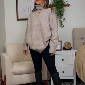 H&M Oversized Cream Neutral Chunky Knit Sweater